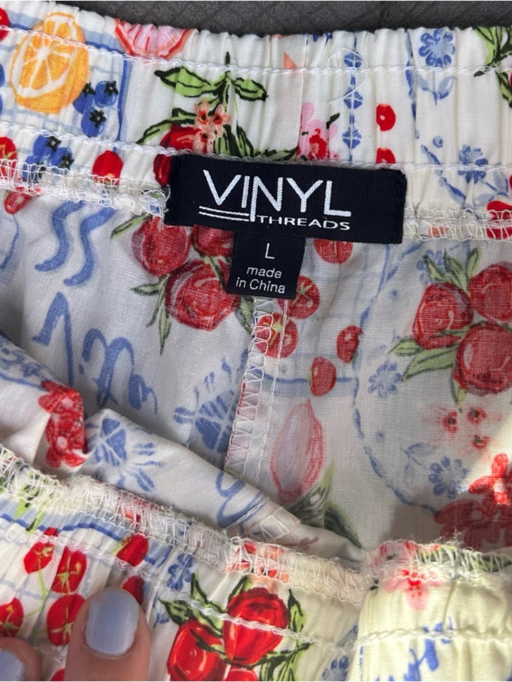 Vinyl threads fruit shorts - Picture 3 of 3